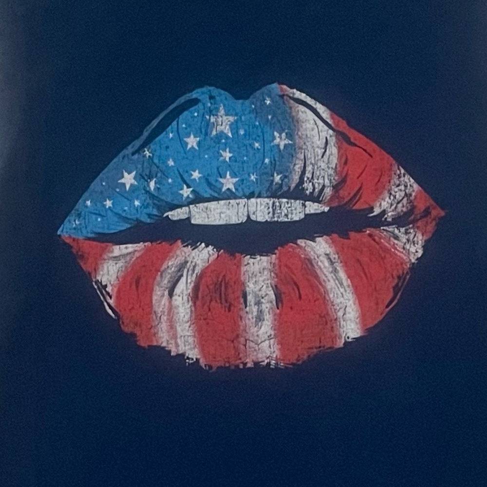 BOGO - 🇺🇸 🫦 4th of July -  Americana Lips Graphic Tank Top - XS